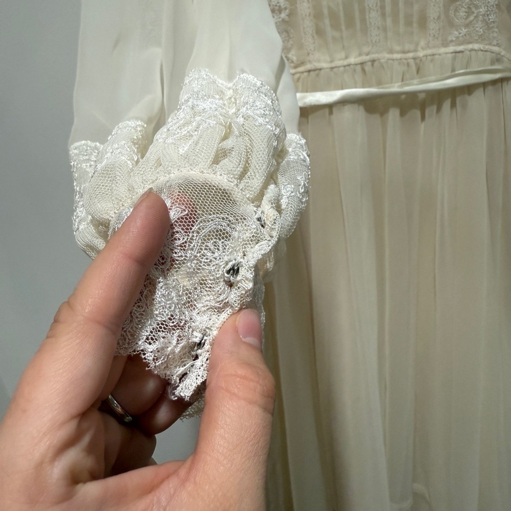 VTG Neiman Marcus Lace Chiffon Midi Maxi Dress XS Ivory Cream High‎ Neck Bridal - Picture 3 of 16